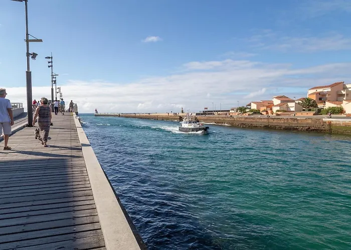 Superbe Neuf A Deux Pas De La Avec Balcon Et Parking Prive A - Fr-1-239-387